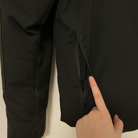 CANADA GOOSE JACKET - Picture 8 of 12